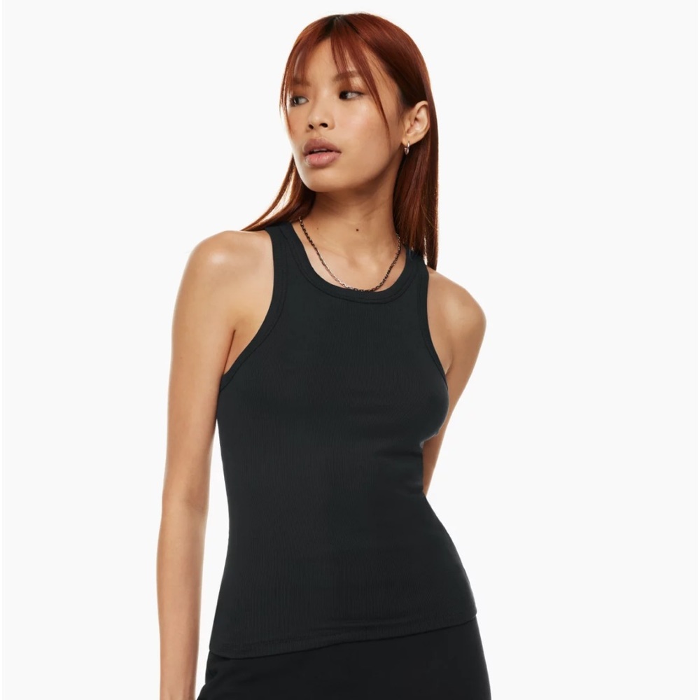 Aritzia Honor tank